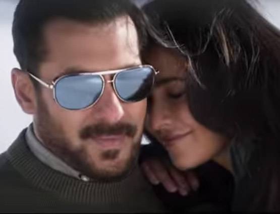 एक्शन के बीच दिखी सलमान-कटरीना की रोमांटिक जोड़ी, देखें 6 तस्वीरें