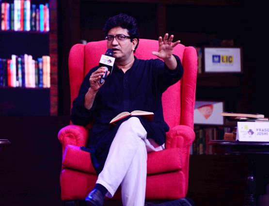 साहित्य आजतक: 'दमादम मस्त कलंदर...' पर झूम उठे दर्शक