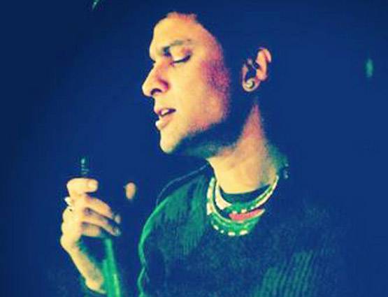 गैंगस्टर के गाने से फेमस हुए था ये सिंगर, काट चुके हैं 6 महीने की सजा