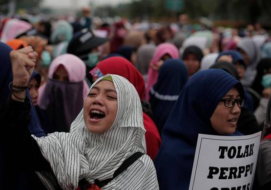 मोदी से मुस्लिम महिलाओं की मांग, 'बैन करें लड़कियों का खतना'