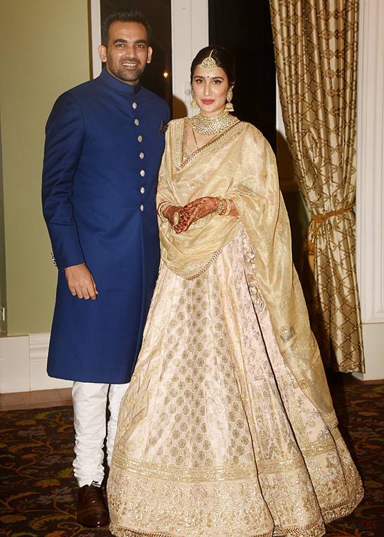 जहीर-सागरिका की रिस्पेशन पार्टी में पहुंची सुष्मिता सेन