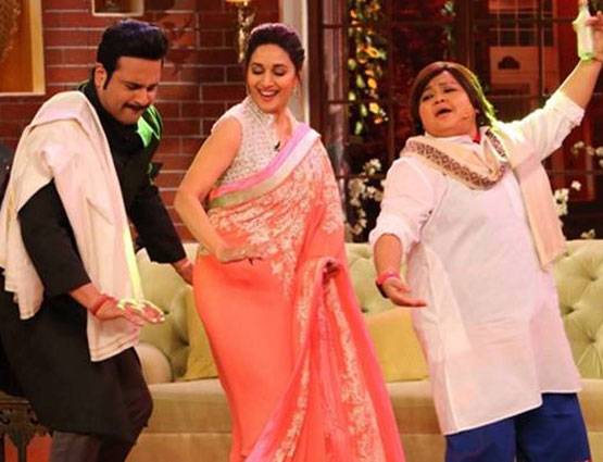 TV पर भावुक हुए कपिल, भारती ने बताया मजबूरी में कैसे मिली थी मदद