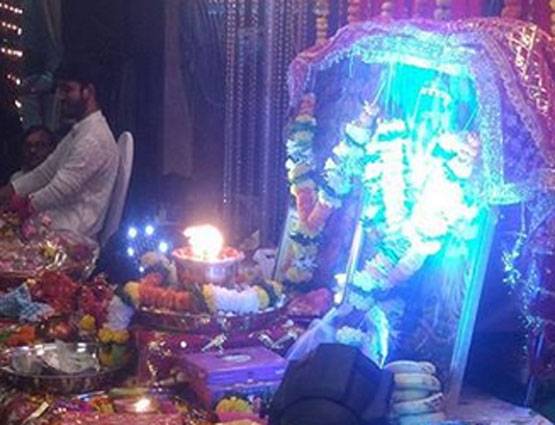 शादी से पहले भारती ने सजाई 'माता की चौकी', देखें PHOTOS