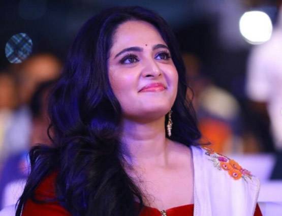 प्रभास के साथ थी अनुष्का के अफेयर की चर्चा, MMS हो चुका है वायरल