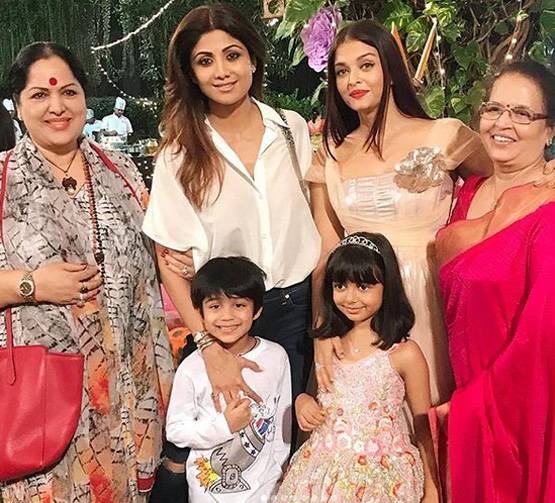 ऐश्वर्या की बेटी आराध्या को नहीं लगता डर, व्हील पर यूं की मस्ती