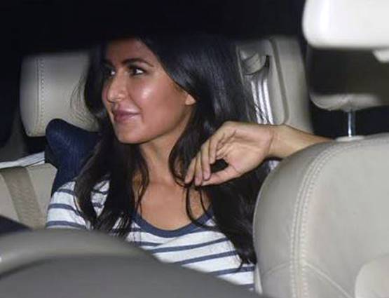 रणवीर नहीं करण के साथ 'इत्तेफाक' की स्क्रीनिंग पर पहुंची दीपिका