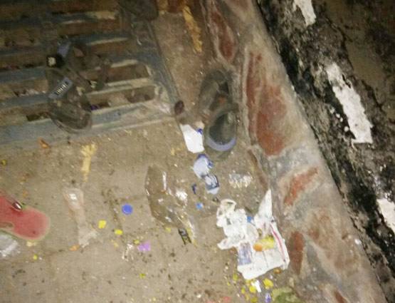 मन्नत के बाहर भगदड़ जैसा नजारा, शाहरुख को विश करने आए थे फैन