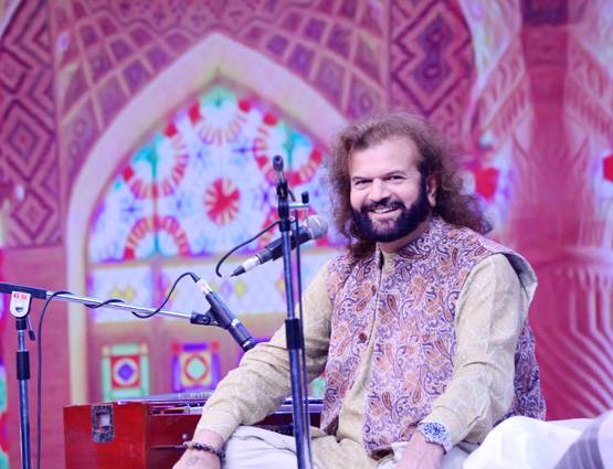 साहित्य आजतक: 'दमादम मस्त कलंदर...' पर झूम उठे दर्शक