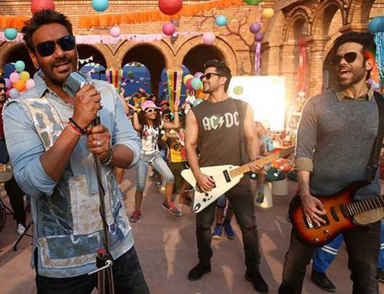 Box office पर धमाल मचा रही Golmaal अगेन के नए रिकॉर्ड पता हैं आपको