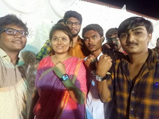 गुजरातः BJP नेता रेशमा की कथित अश्लील फोटोज वायरल, FIR दर्ज