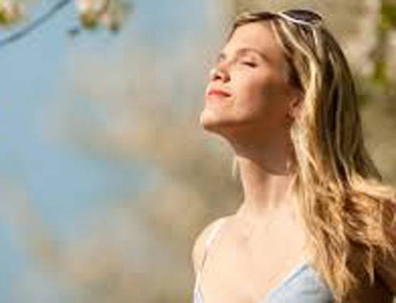 सर्दी में जरूर लें धूप का आनंद, होंगे इतने फायदे!