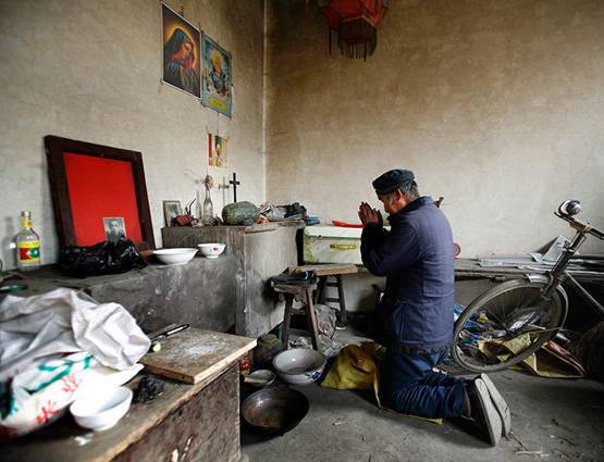 चीन किसी धर्म को क्यों नहीं मानता, क्यों है नास्तिक?