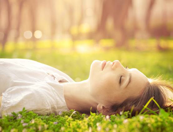 सर्दी में जरूर लें धूप का आनंद, होंगे इतने फायदे!