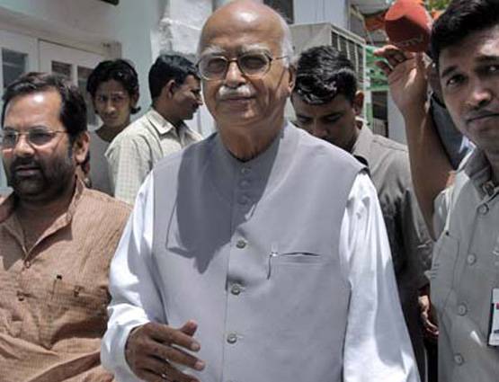 आडवाणी को मूवी-क्रिकेट है पसंद, जानें क्या रहे हैं PAK कनेक्शन