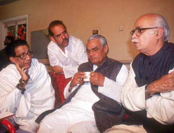 आडवाणी को मूवी-क्रिकेट है पसंद, जानें क्या रहे हैं PAK कनेक्शन