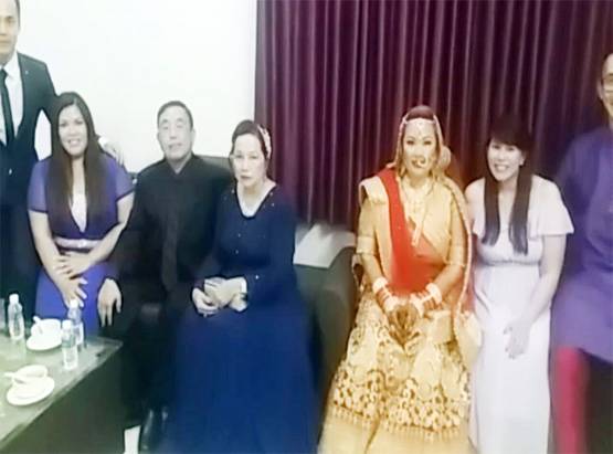 विदेशी लड़की को हुआ देसी लड़के से प्यार, ऑस्ट्रेलिया से आकर की शादी