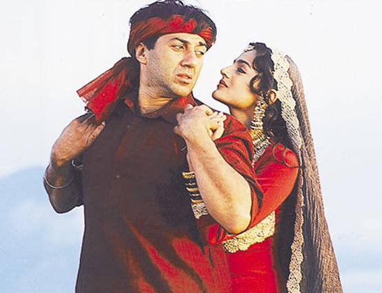 पद्मावती: विवादित है तो जरूर हिट होगी फिल्म, ये 9 फिल्में हैं सबूत