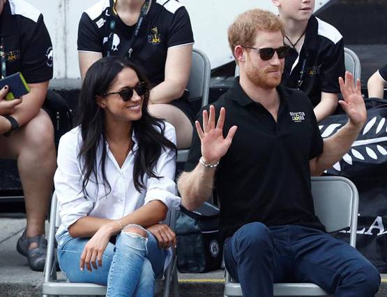 PHOTOS: एक बेरोजगार से शादी करेगी ये सफल एक्ट्रेस, हुई सगाई!