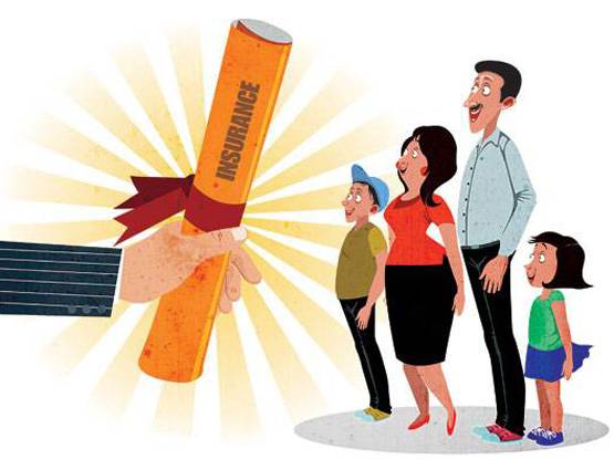 LIC पॉलिसी लेते वक्त ध्यान रखें ये 7 बातें, वरना खा जाएंगे धोखा