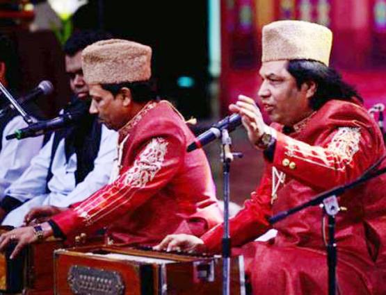 साहित्य आजतक: 'दमादम मस्त कलंदर...' पर झूम उठे दर्शक