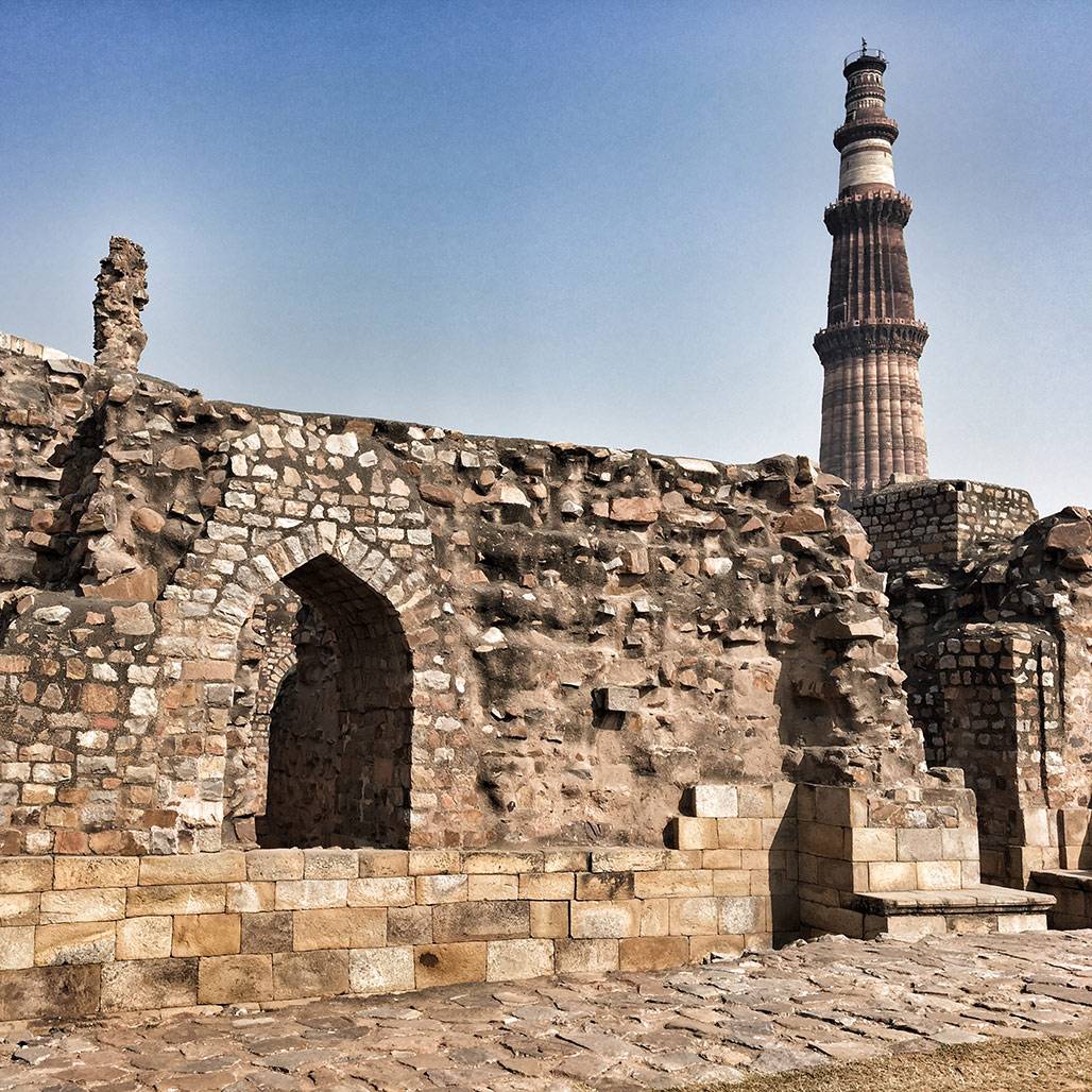 ये है खिलजी की मजार, यहां 5 फीट नीचे दफन हैं दिल्ली के सुल्तान