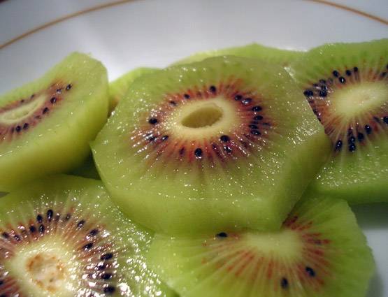 खूबसूरत और फिट रहने के लिए रोज खाएं एक कीवी