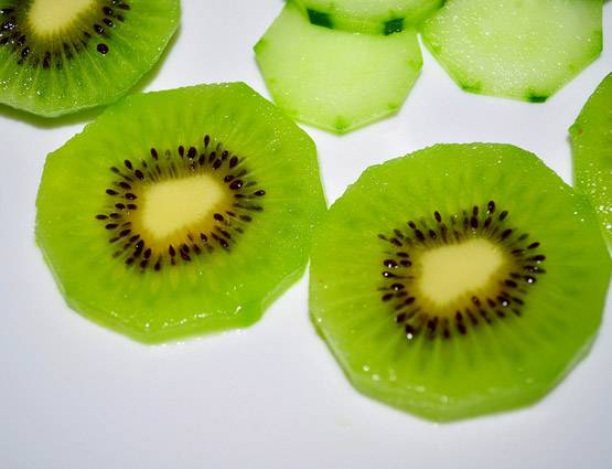 खूबसूरत और फिट रहने के लिए रोज खाएं एक कीवी