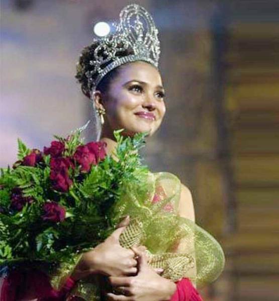 मानुषी से पहले इन भारतीयों के सिर सजा Miss world का ताज