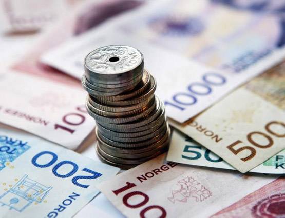 इन 10 देशों में नगदी को नहीं पूछता कोई, सब्जी भी खरीदते हैं मोबाइल से