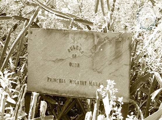 गुमनाम जिंदगी जी रहे अवध प्रिंस की मौत, गहने बेचकर करते थे गुजारा