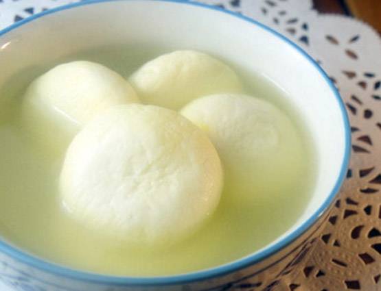 इस शख्स ने खोजा था रसगुल्ला, जानें कैसे बंगाल को मिली पहचान