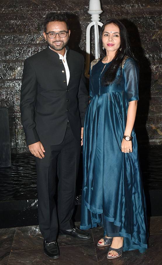 सागरिका-जहीर की प्री-वेडिंग पार्टी, देखें कौन-कौन पहुंचा