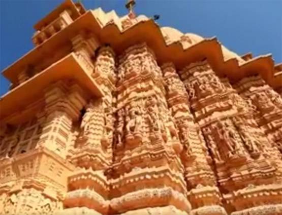 गजनवी के 17 हमले झेलकर भी खड़ा है सोमनाथ मंदिर