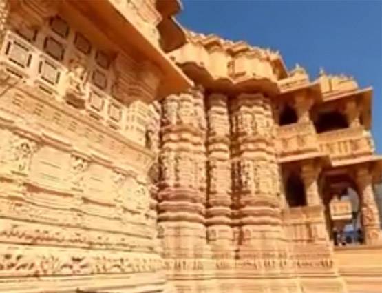 गजनवी के 17 हमले झेलकर भी खड़ा है सोमनाथ मंदिर