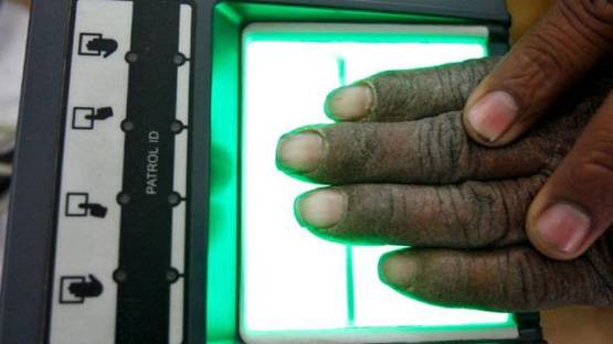 बैंक अकाउंट से आधार लिंक हुआ या नहीं, घर बैठे ऐसे करें चेक