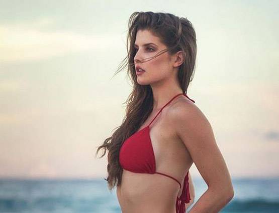 'तंगी' से जूझ रही है ये मॉडल, शाहरुख-सलमान से मांग रही काम