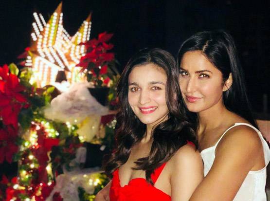 सलमान-कटरीना ने साथ मनाया क्रिसमस, वरुण की बच्चों संग मस्ती