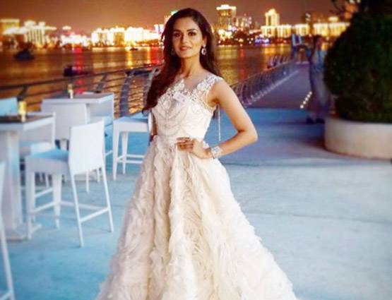 एक हाथ में किताब और दूसरे में ब्रेकफास्ट, ऐसी है मेडिकल स्टूडेंट लाइफ