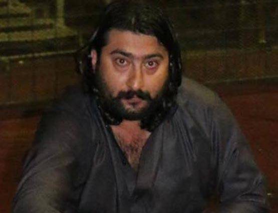 गोल्ड, हथियार, जंगली चीते... पाक के जफर का शाही अंदाज़ देख दंग रह जाएंगे