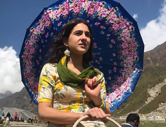 सबसे ज्यादा वायरल: स्टार के बच्चों की इन तस्वीरों ने खींचा सबका ध्यान