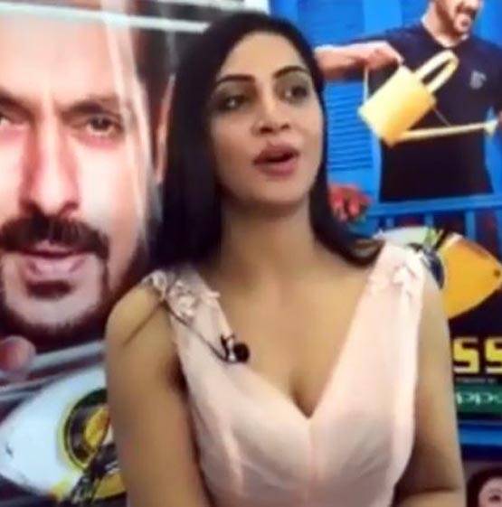 शि‍ल्पा शिंदे का जीतना मेरे मुंह पर तमाचा, अर्शी बोलीं- ये जीतें बिग बॉस शो