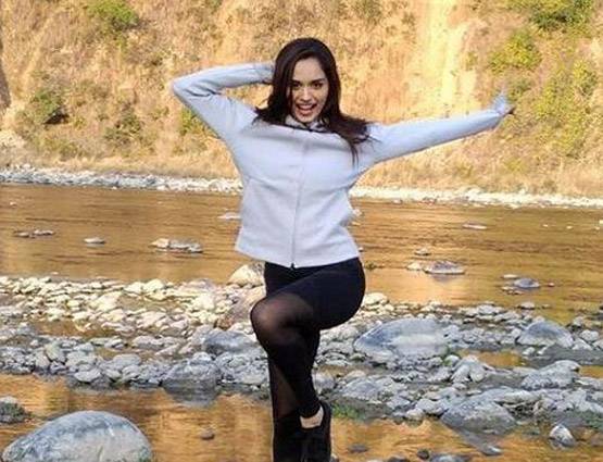 फैमिली के साथ हॉलीडे पर हैं मिस वर्ल्ड मानुषी, देखें PHOTOS