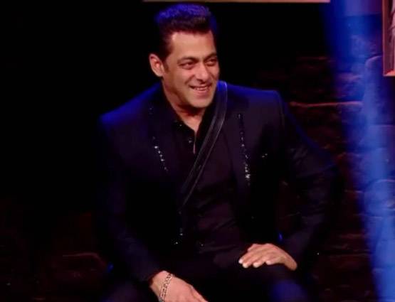 महाअखाड़े में सभी कंटेस्टेंट, पुनीश-आकाश ने किया सलमान को इम्प्रेस