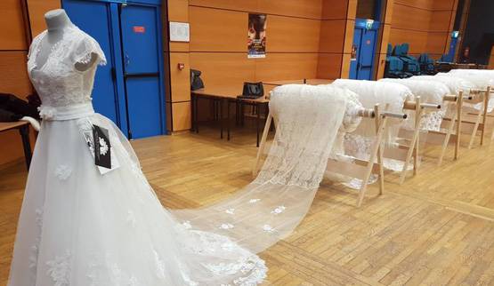 दुनिया का सबसे लंबा शादी का जोड़ा, ढक सकता है माउंट एवरेस्‍ट