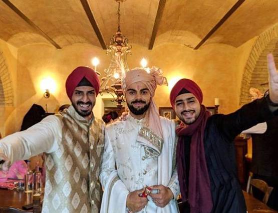 रिंग सेरेमनी से मेहंदी तक, विराट-अनुष्का ने ऐसे लिए सात फेरे