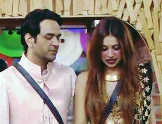 प्रियांक की एक्स और सपना से मिलीं बेनाफ्शा, विकास पर लिखा पोस्ट