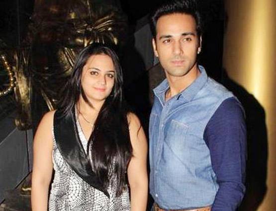 इस एक्टर ने की थी सलमान की राखी सिस्टर से शादी, विवादों में था यामी से अफेयर