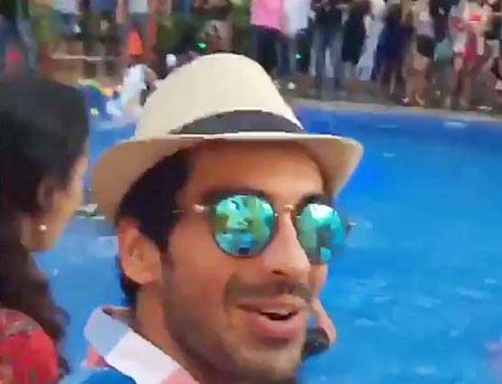 गोवा में भारती की पूल पार्टी, जानें कौन-कौन हुआ शामिल?