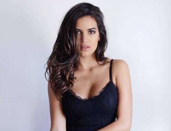 कार्टून बने स्विमसूट में दिखीं बिग बॉस की एक्स कंटेस्टेंट, PHOTOS