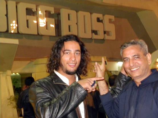 11 साल से बिग बॉस की आवाज, सलमान की तरह सेलिब्रेट हुआ बर्थडे